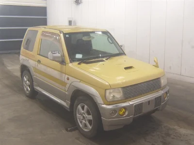 Mitsubishi Pajero Mini