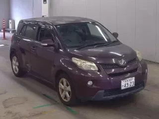 TOYOTA IST
