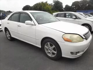 TOYOTA MARK II