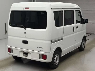 Статистика аукционов Suzuki Every