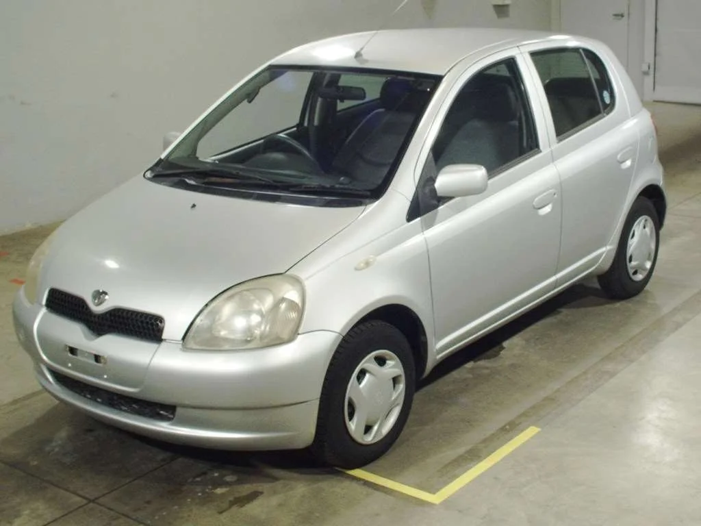 Toyota Vitz 2000