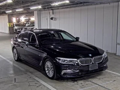 BMW 5 SERIES