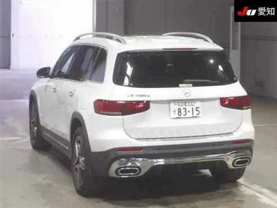 MERCEDES BENZ GLB
