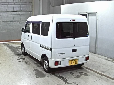 MITSUBISHI MINICAB
