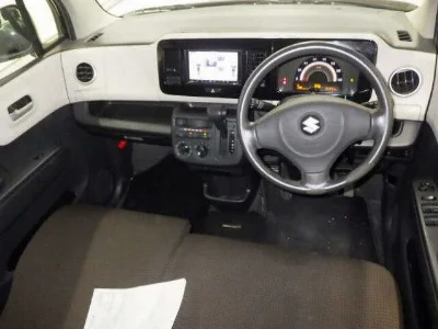 SUZUKI MRWAGON