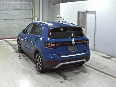 VOLKSWAGEN T-CROSS