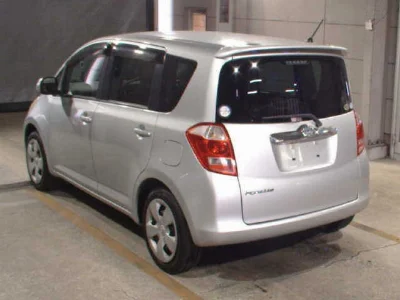 TOYOTA RACTIS