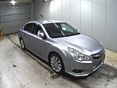 SUBARU LEGACY B4