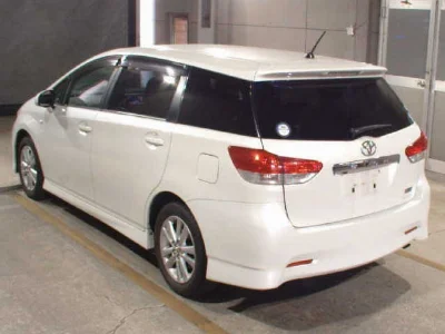 TOYOTA WISH