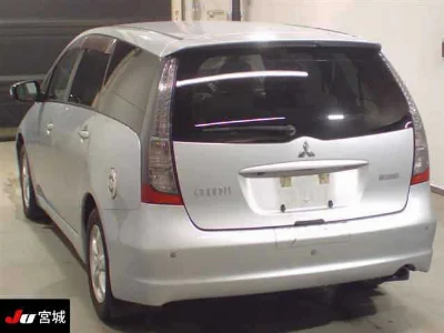 Mitsubishi Grandis