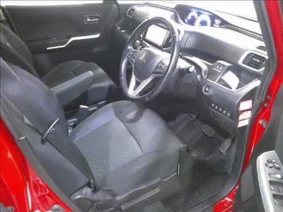 MITSUBISHI DELICA D2