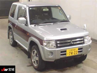 MITSUBISHI PAJERO MINI