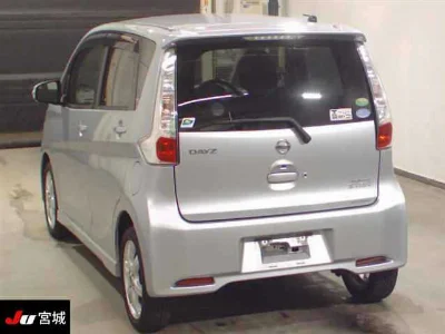 NISSAN DAYZ 2