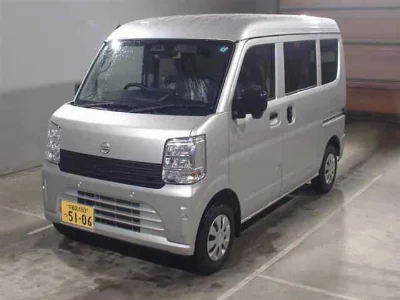 NISSAN CLIPPER VAN
