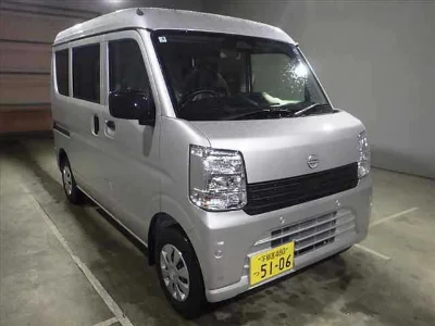 NISSAN CLIPPER VAN