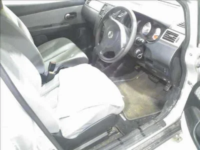 Nissan Tiida Latio