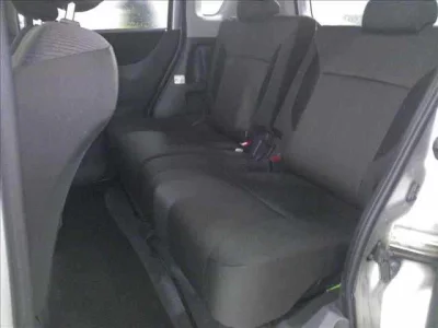MITSUBISHI DELICA D2