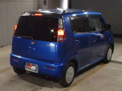 SUZUKI MRWAGON