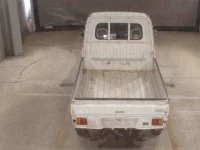Цена авто Daihatsu Hijet Truck с аукционов Японии, номер кузова S200P, пробег 145 000, оценка 6
