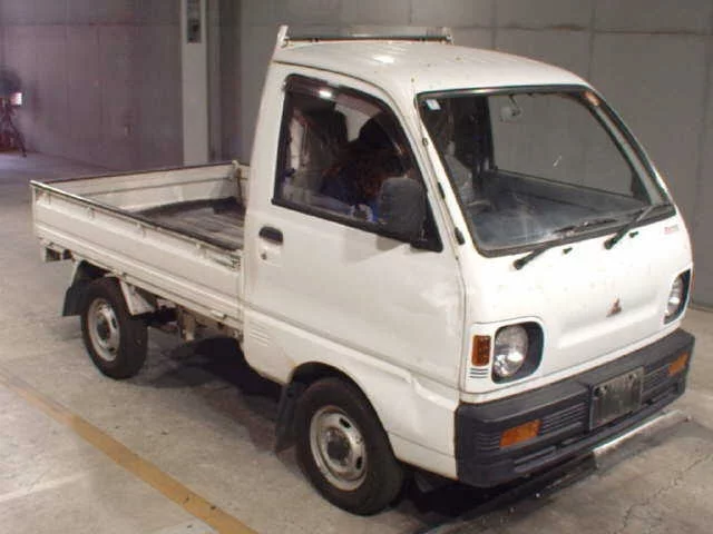 Mitsubishi Minicab 1993