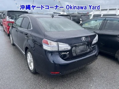 Lexus HS250h