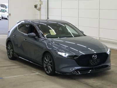 MAZDA MAZDA3 FASTBACK