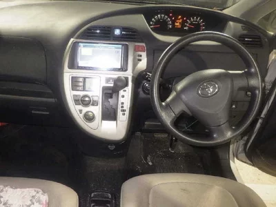TOYOTA RACTIS