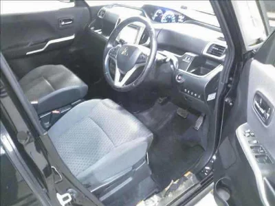 MITSUBISHI DELICA D2