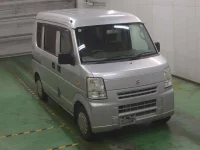 Цена авто Suzuki Every с аукционов Японии, номер кузова DA64V, пробег 90 000, оценка 9