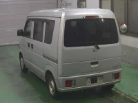 Цена авто Suzuki Every с аукционов Японии, номер кузова DA64V, пробег 90 000, оценка 9