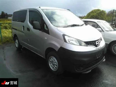 Nissan NV200