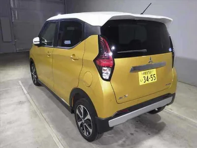 Mitsubishi eK X