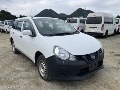NISSAN AD