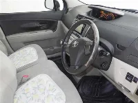 Toyota Passo Sette