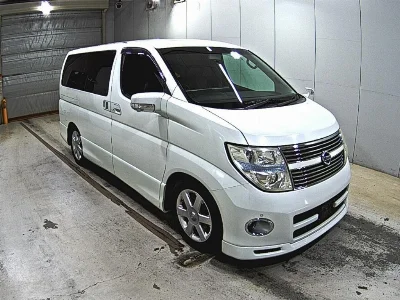 Статистика аукционов Nissan Elgrand