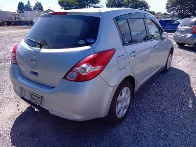 Статистика аукционов Nissan Tiida