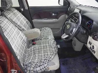 Цена авто Daihatsu Cast с аукционов Японии, номер кузова LA250S, пробег 52 000, оценка 6