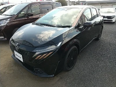NISSAN AURA 3
