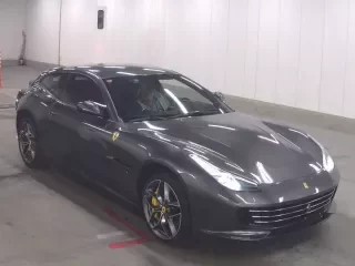 FERRARI GTC4LUSSO