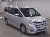 TOYOTA NOAH 1