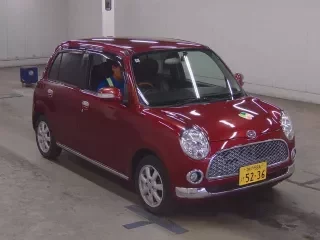 DAIHATSU MIRA 1