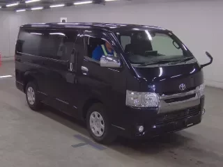TOYOTA REGIUS VAN