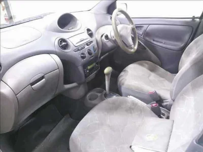 TOYOTA PLATZ
