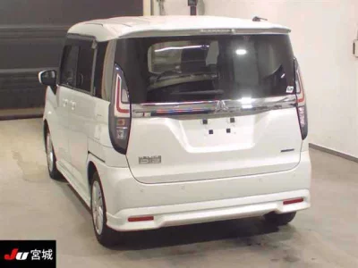 Mitsubishi Delica D:2