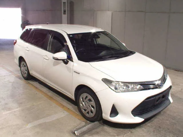 Toyota Corolla Fielder 2018