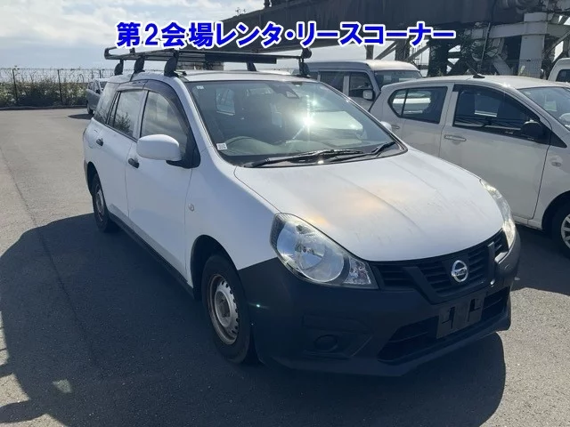 Nissan AD 2018