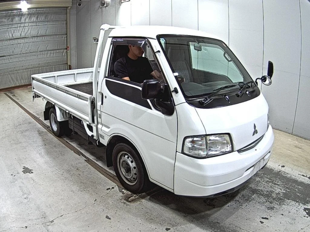 Mazda Bongo 2005