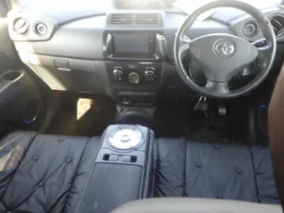 Toyota bB