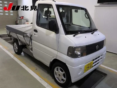 NISSAN CLIPPER TRUCK