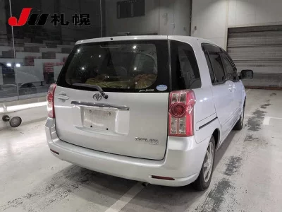Toyota Raum